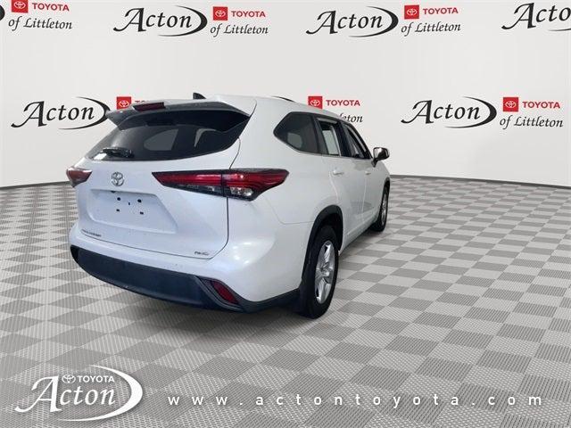 used 2022 Toyota Highlander car, priced at $32,000