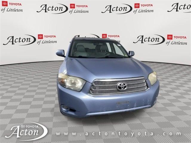 used 2009 Toyota Highlander Hybrid car, priced at $9,000