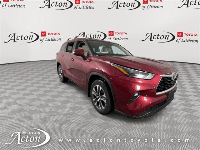 used 2022 Toyota Highlander car, priced at $37,000