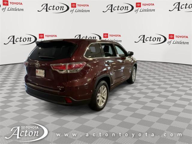 used 2015 Toyota Highlander car, priced at $15,727