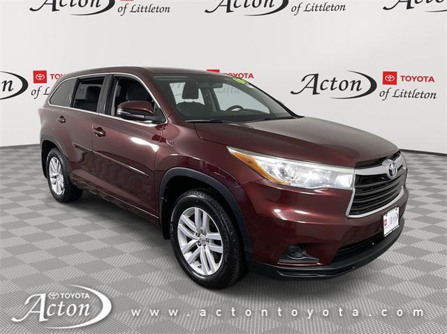 used 2015 Toyota Highlander car, priced at $15,727