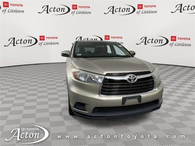 used 2015 Toyota Highlander car, priced at $16,595