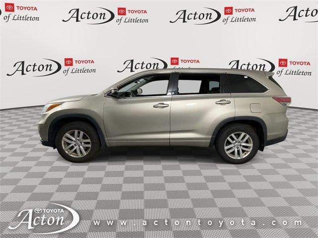 used 2015 Toyota Highlander car, priced at $16,595