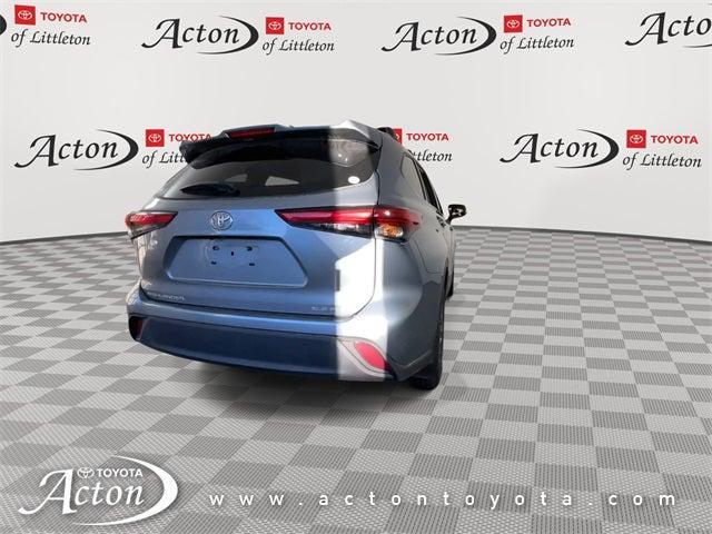 used 2021 Toyota Highlander car, priced at $34,000