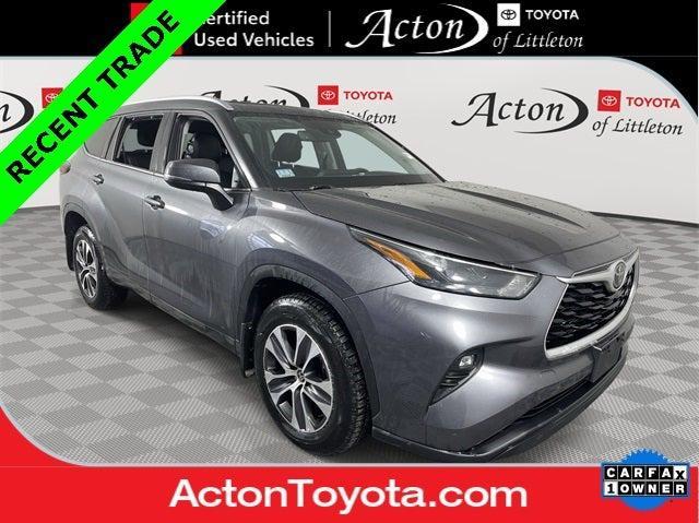 used 2022 Toyota Highlander car, priced at $33,345