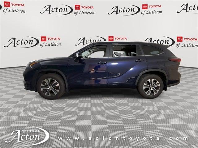 used 2024 Toyota Highlander car, priced at $41,886