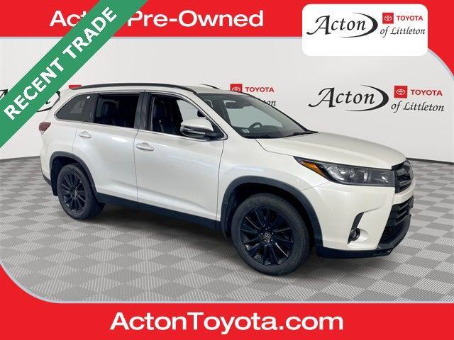 used 2019 Toyota Highlander car, priced at $24,288