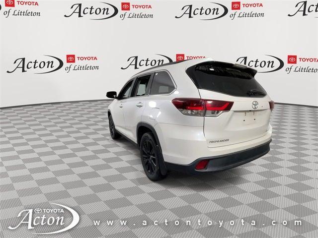 used 2019 Toyota Highlander car, priced at $24,288