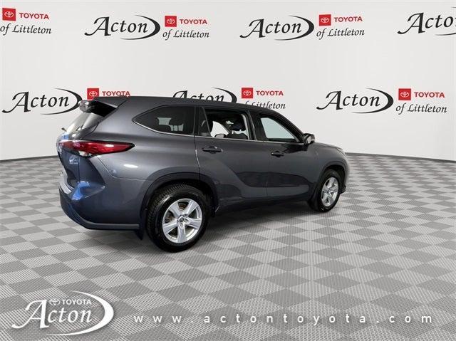 used 2022 Toyota Highlander car, priced at $29,595