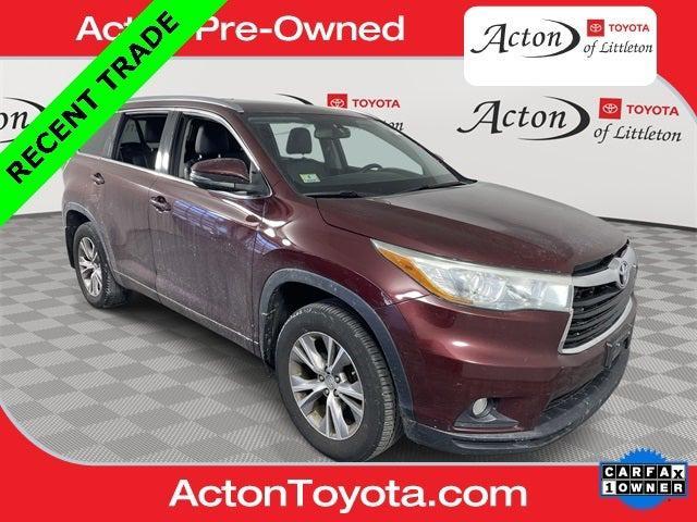 used 2015 Toyota Highlander car, priced at $18,595