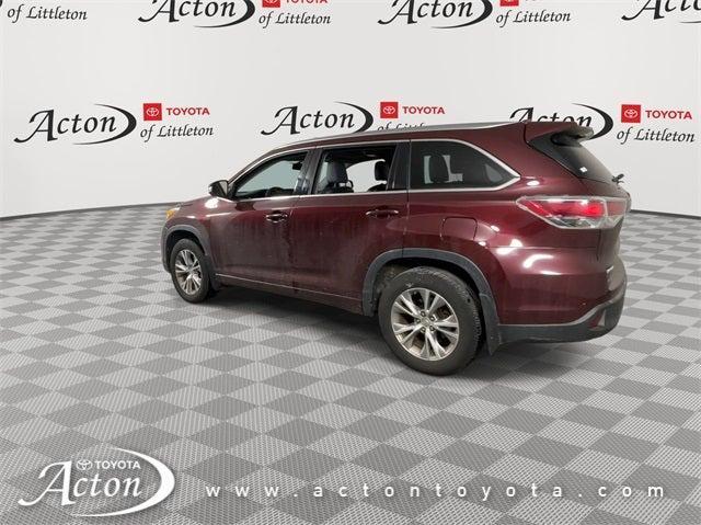 used 2015 Toyota Highlander car, priced at $18,595