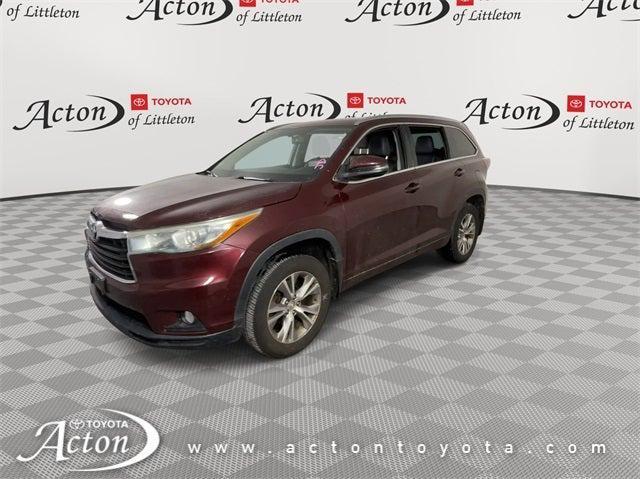 used 2015 Toyota Highlander car, priced at $18,595