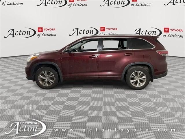 used 2015 Toyota Highlander car, priced at $18,595