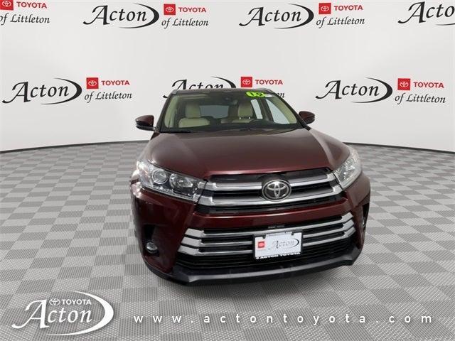 used 2019 Toyota Highlander car, priced at $24,995