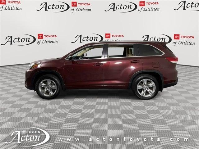 used 2019 Toyota Highlander car, priced at $24,995