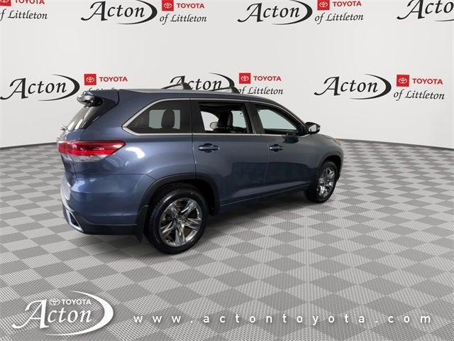 used 2018 Toyota Highlander car, priced at $24,225