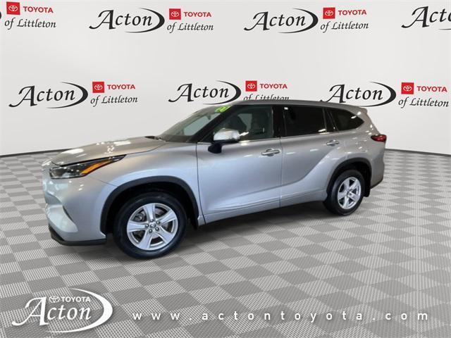 used 2021 Toyota Highlander car, priced at $28,927