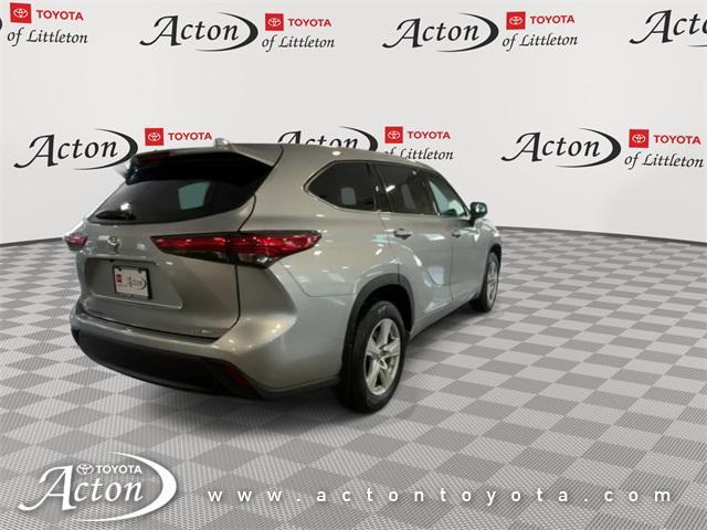 used 2021 Toyota Highlander car, priced at $28,927