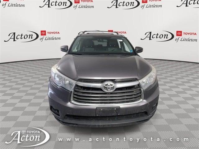 used 2015 Toyota Highlander car, priced at $14,098