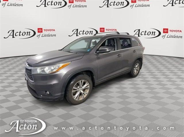 used 2015 Toyota Highlander car, priced at $14,098