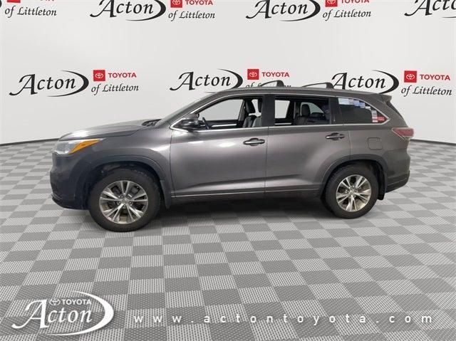 used 2015 Toyota Highlander car, priced at $14,098