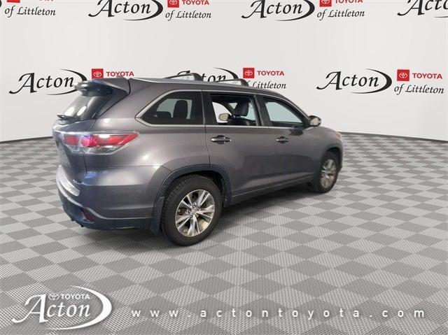 used 2015 Toyota Highlander car, priced at $14,098