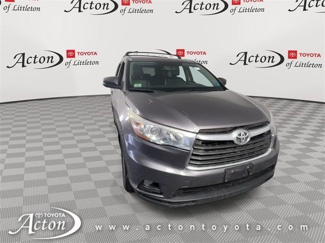 used 2015 Toyota Highlander car, priced at $14,098