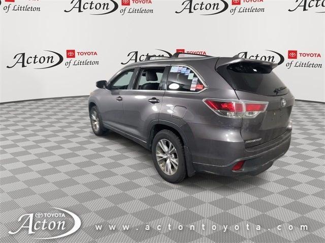 used 2015 Toyota Highlander car, priced at $14,098