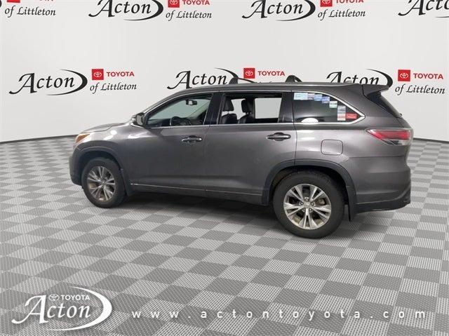 used 2015 Toyota Highlander car, priced at $14,098