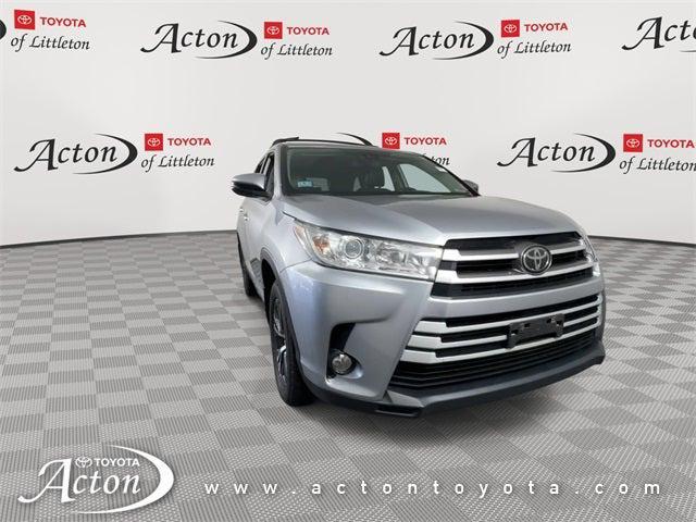 used 2019 Toyota Highlander car, priced at $18,275