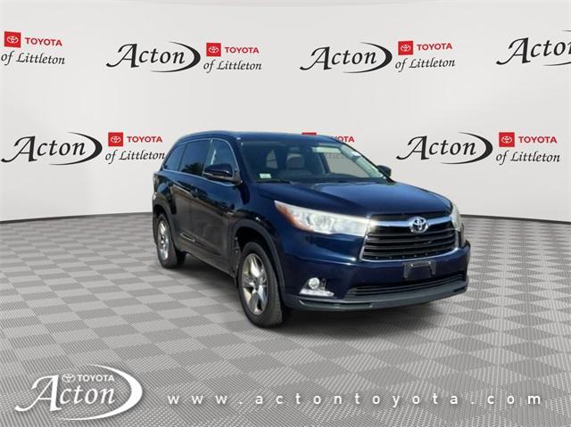 used 2015 Toyota Highlander car, priced at $19,157