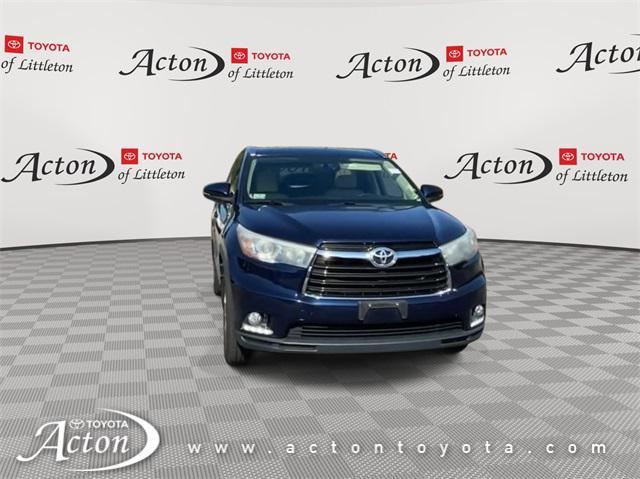 used 2015 Toyota Highlander car, priced at $19,157