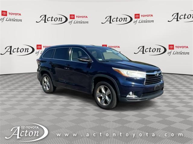 used 2015 Toyota Highlander car, priced at $19,157