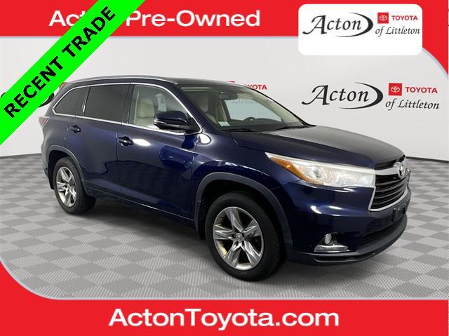 used 2015 Toyota Highlander car, priced at $19,157