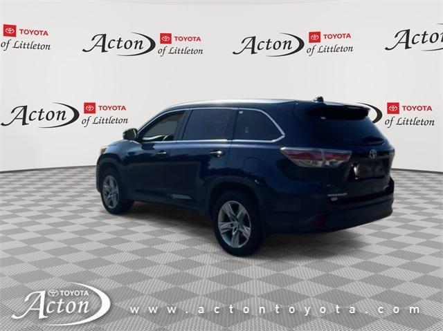 used 2015 Toyota Highlander car, priced at $19,157