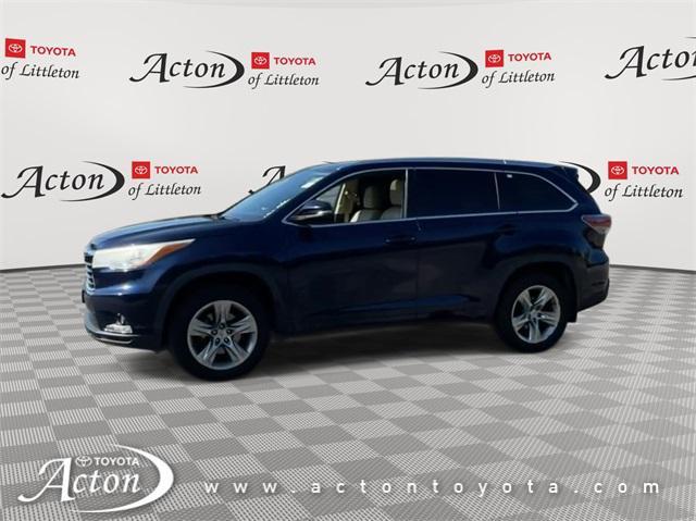 used 2015 Toyota Highlander car, priced at $19,157