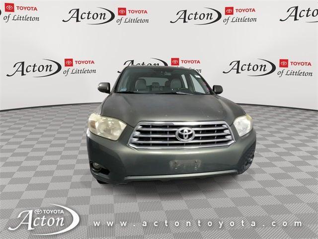 used 2008 Toyota Highlander car, priced at $9,000