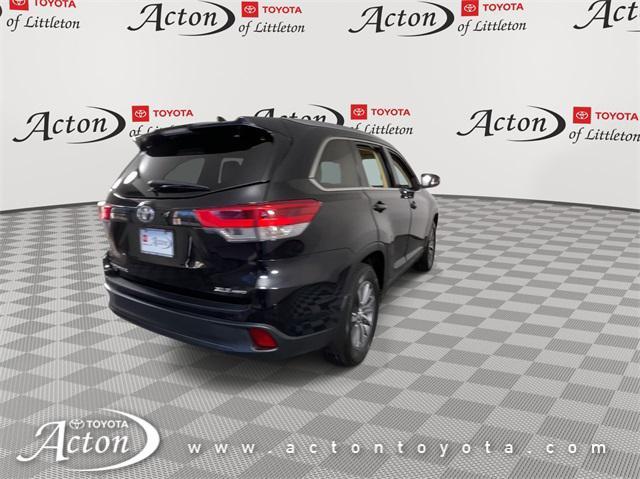 used 2019 Toyota Highlander car, priced at $26,595