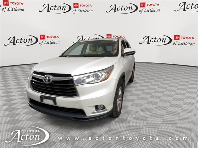 used 2016 Toyota Highlander car, priced at $21,199