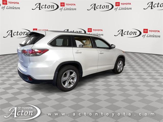 used 2016 Toyota Highlander car, priced at $21,199