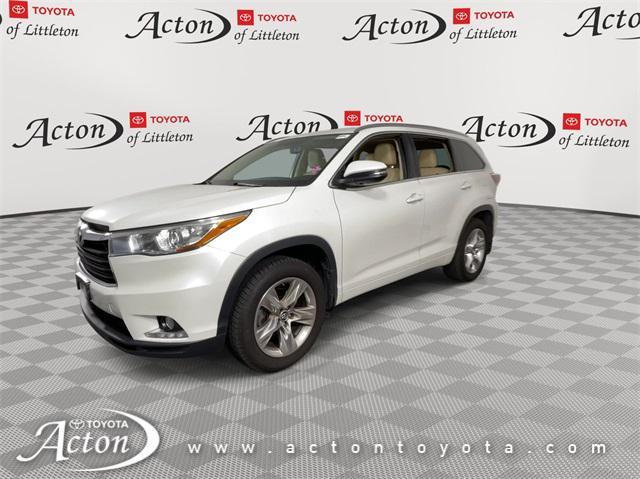 used 2016 Toyota Highlander car, priced at $21,199