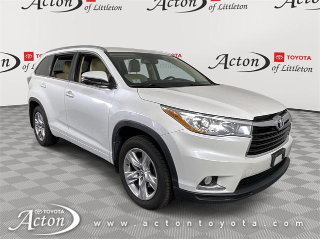 used 2016 Toyota Highlander car, priced at $21,199