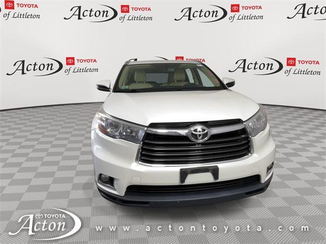 used 2016 Toyota Highlander car, priced at $21,199