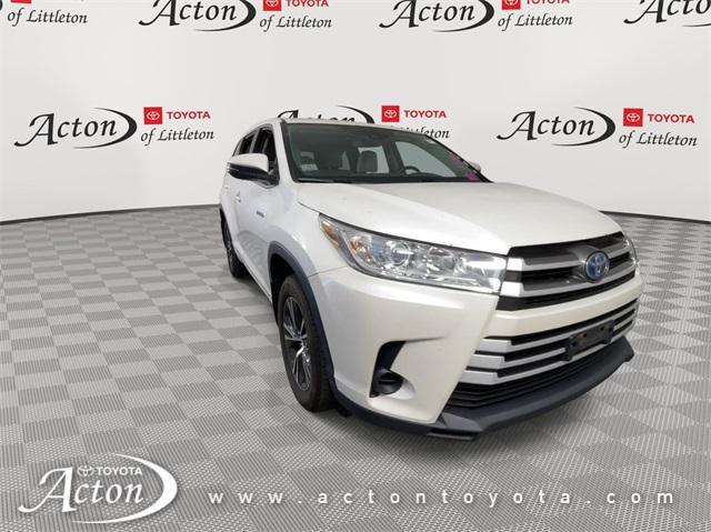 used 2018 Toyota Highlander Hybrid car, priced at $21,995