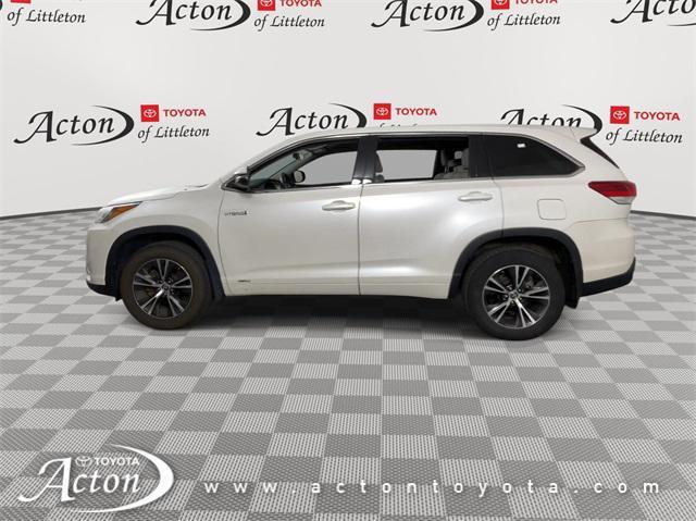 used 2018 Toyota Highlander Hybrid car, priced at $21,995