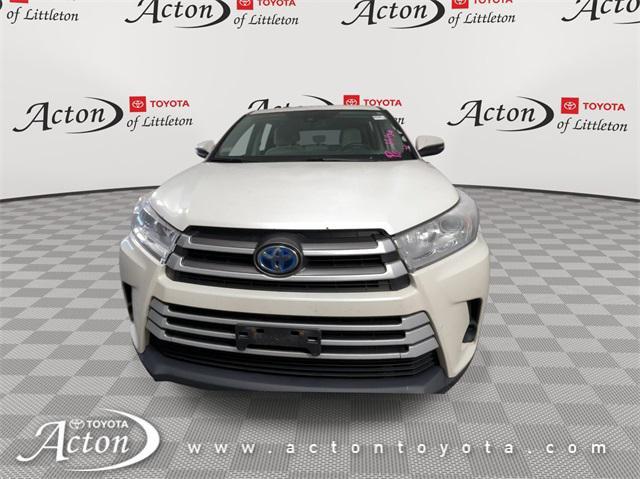 used 2018 Toyota Highlander Hybrid car, priced at $21,995