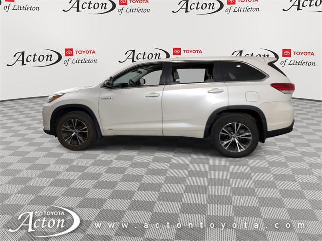 used 2018 Toyota Highlander Hybrid car, priced at $21,995