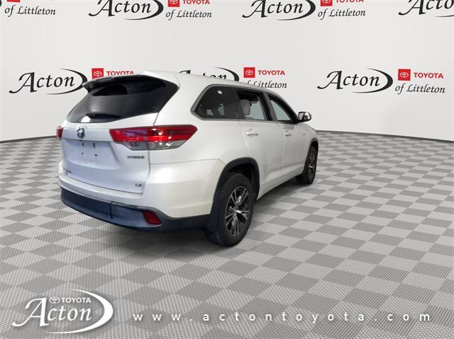 used 2018 Toyota Highlander Hybrid car, priced at $21,995