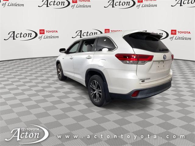 used 2018 Toyota Highlander Hybrid car, priced at $21,995