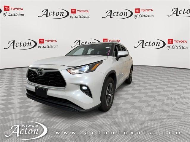 used 2023 Toyota Highlander car, priced at $37,395